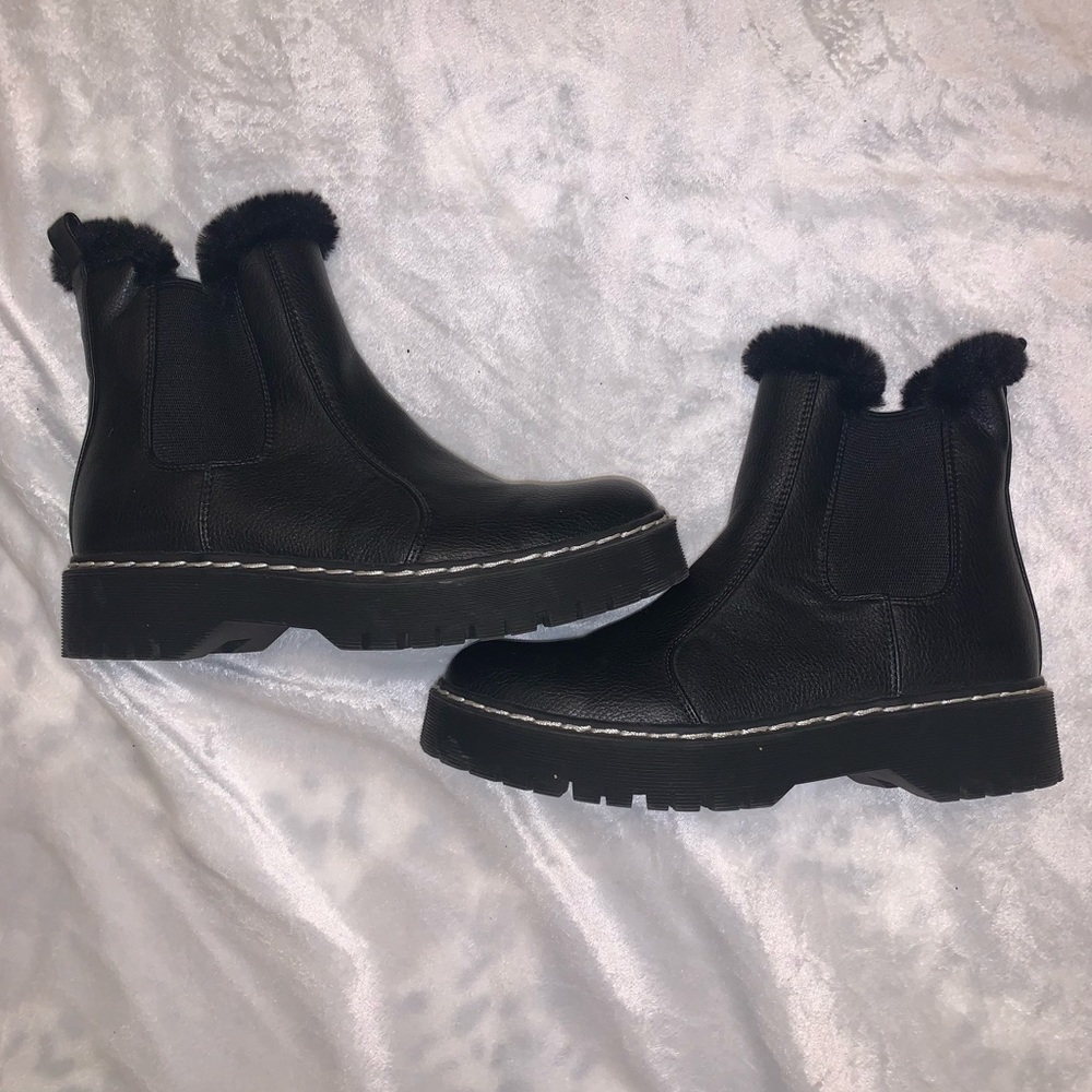 Chelsea Boots